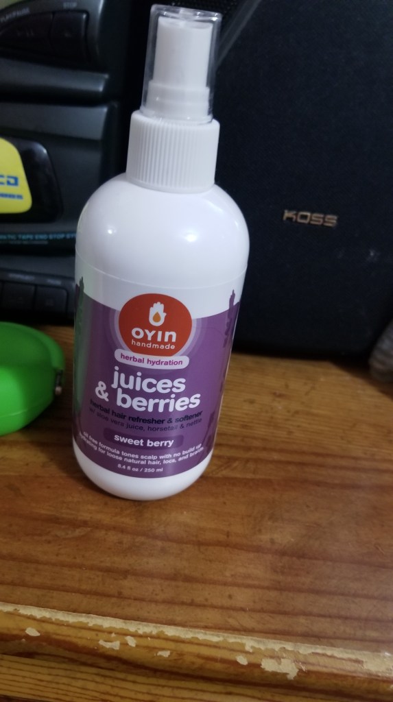 Photo description
The bottle of the oyin handmade cave-in hair tonic is on my vanity dresser
#haircare 