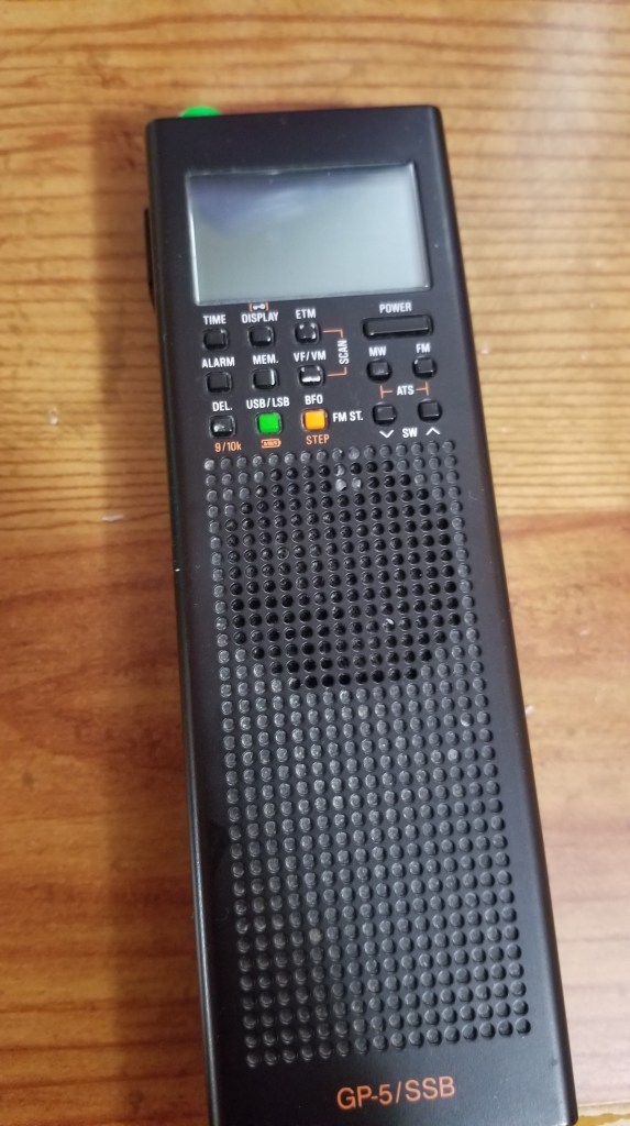 A small handheld shortwave radio. #shortwave #radio #hobby 